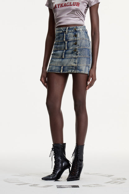Beautifully Finished Garment in a Timeless Design