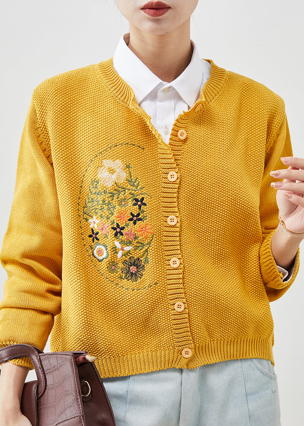 Elegantly Styled Cardigan for Everyday Wear