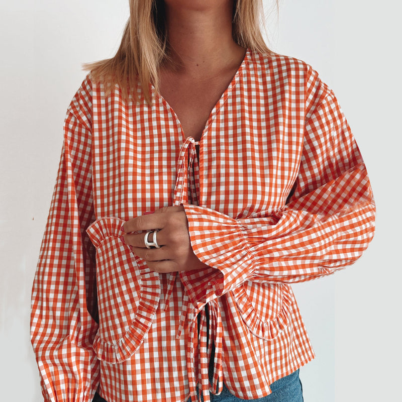 Gracefully Styled Shirt for Any Occasion