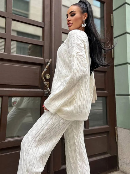 Gracefully Styled Sweater for Any Occasion