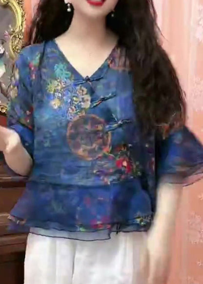 Gracefully Styled Blouse for Any Occasion