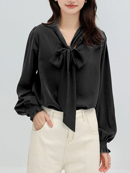 Gracefully Styled Blouse for Any Occasion