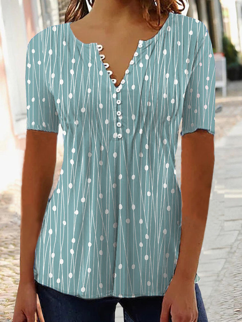 Effortlessly Elegant Garment with a Timeless Design