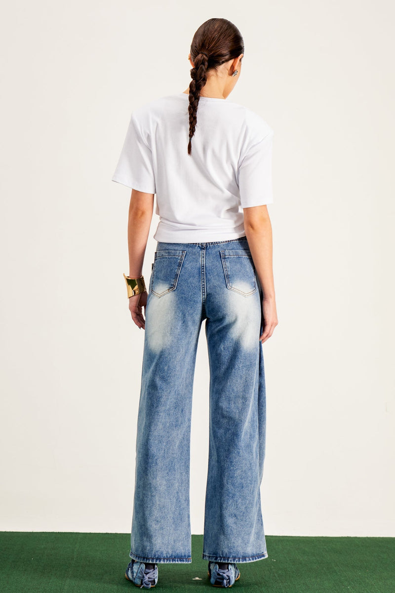Elegantly Styled Shirt for Everyday Wear