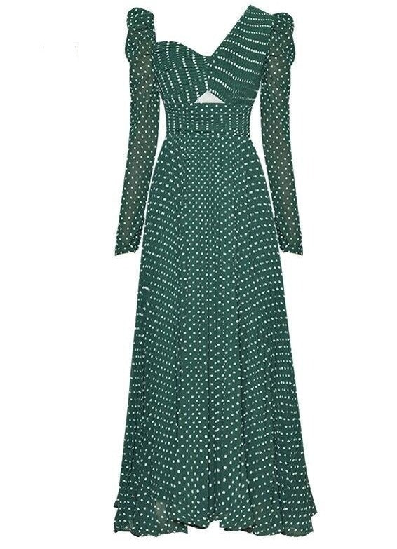 A Vintage Style Dress with Delicate Timeless Details