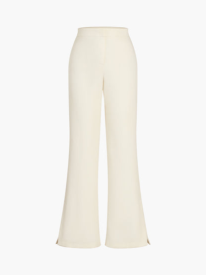 Effortlessly Elegant Garment with a Timeless Design