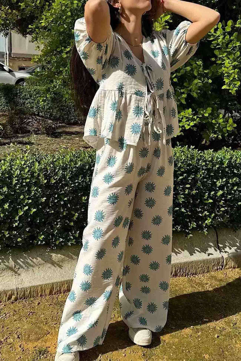 Beautifully Finished Pants in a Timeless Design