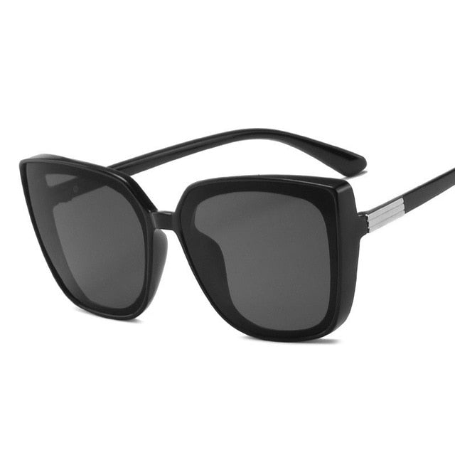 Sophisticated Garment with a Clean Classic Look