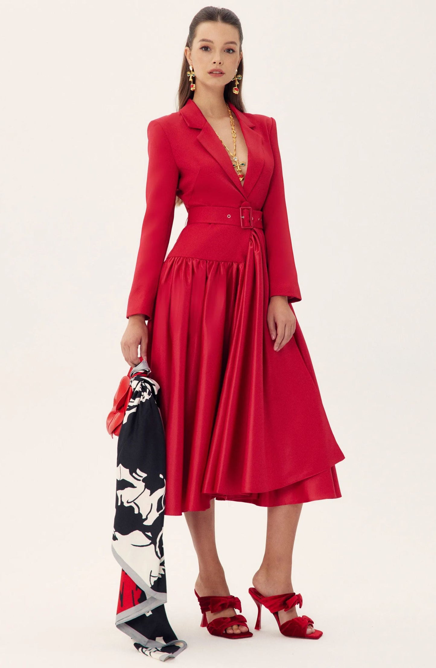 Polished Dress with an Effortless Classic Look
