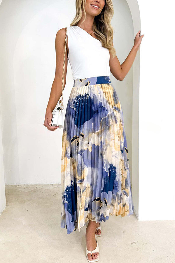 Effortlessly Elegant Garment with a Timeless Design