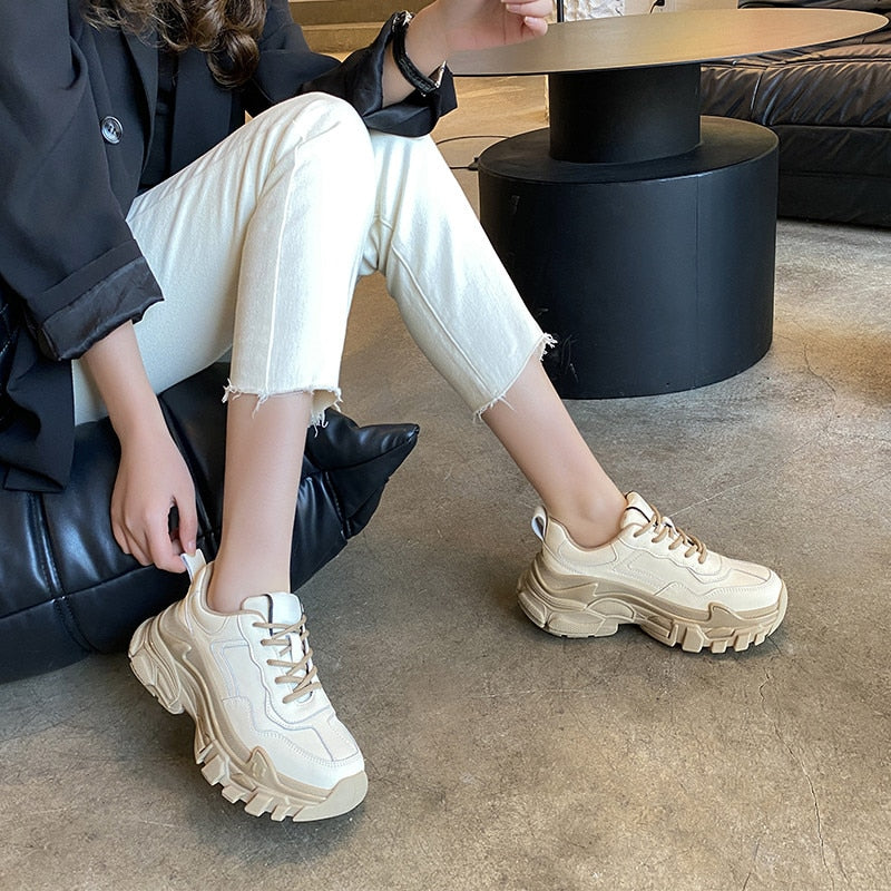 Polished Sneakers with an Effortless Classic Look
