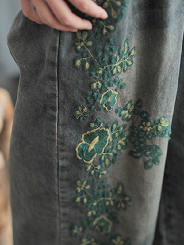 Elegantly Styled Pants for Everyday Wear