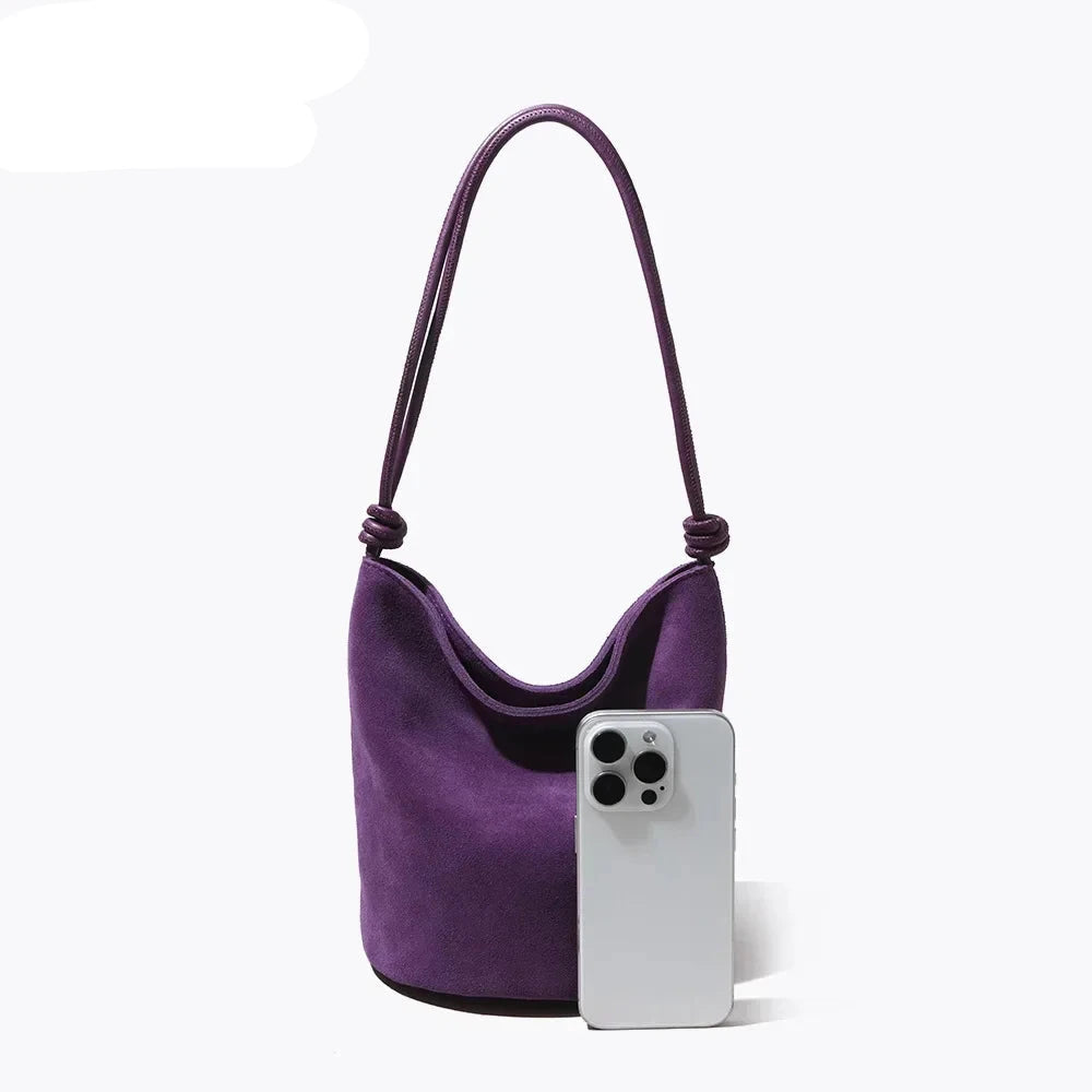Classic Vintage Bag with a Flattering Fit