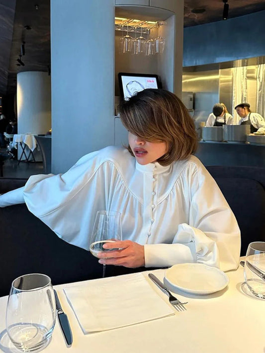 Beautifully Crafted Blouse in a Classic Style