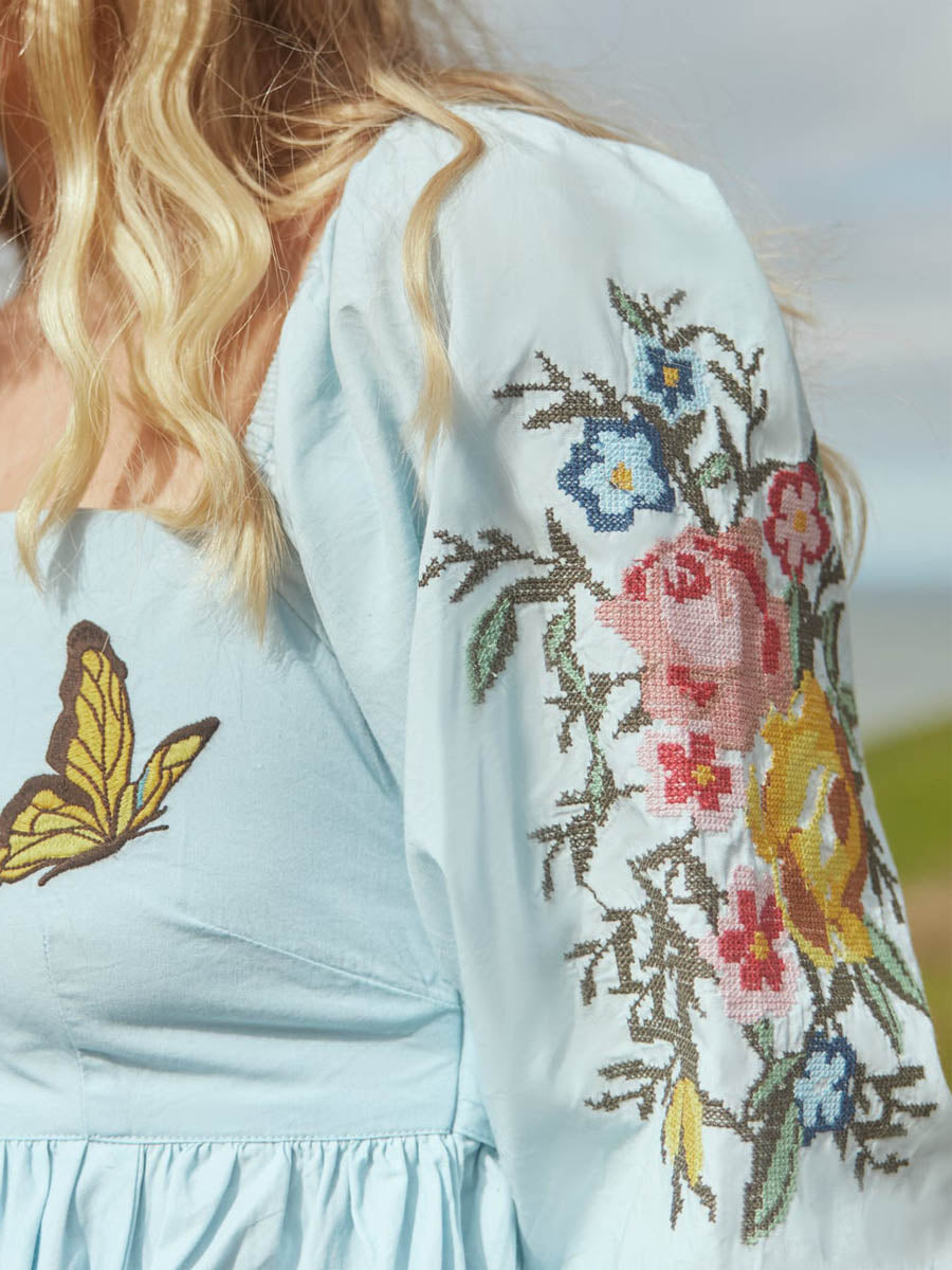 Elegantly Styled Dress for Everyday Wear