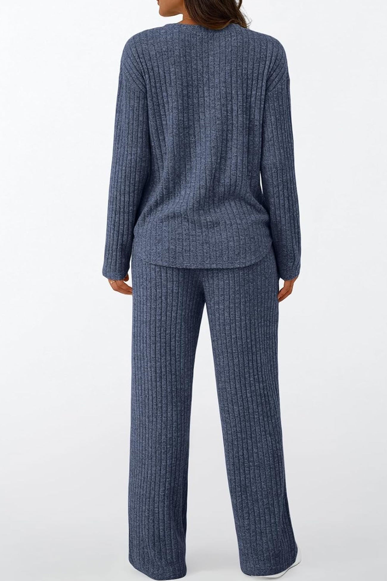 Classic Vintage Pants with a Flattering Fit