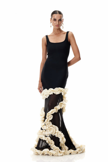 A Vintage Style Dress with Delicate Timeless Details