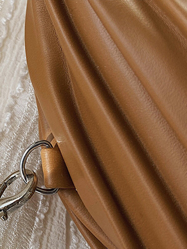 Gracefully Styled Bag for Any Occasion