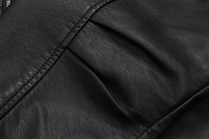 Effortlessly Elegant Jacket with a Timeless Design