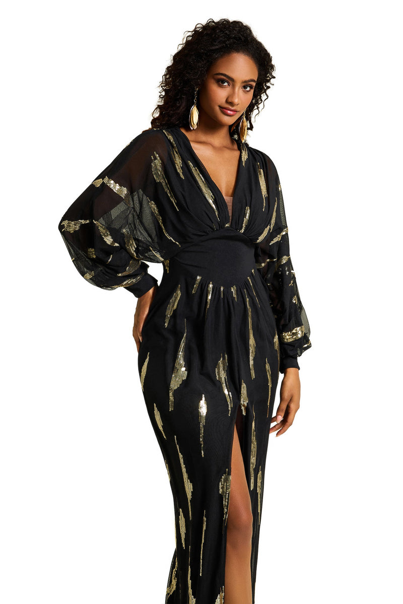Gracefully Styled Dress for Any Occasion