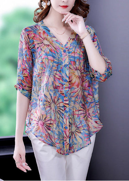 Classic Vintage Shirt with a Flattering Fit