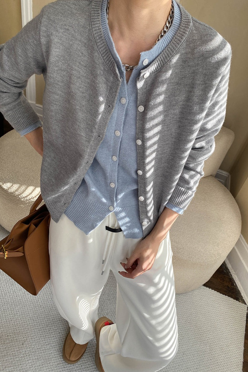 Elegantly Styled Cardigan for Everyday Wear
