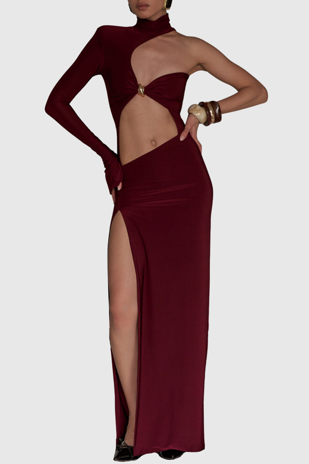 Well Tailored Dress with a Graceful Silhouette