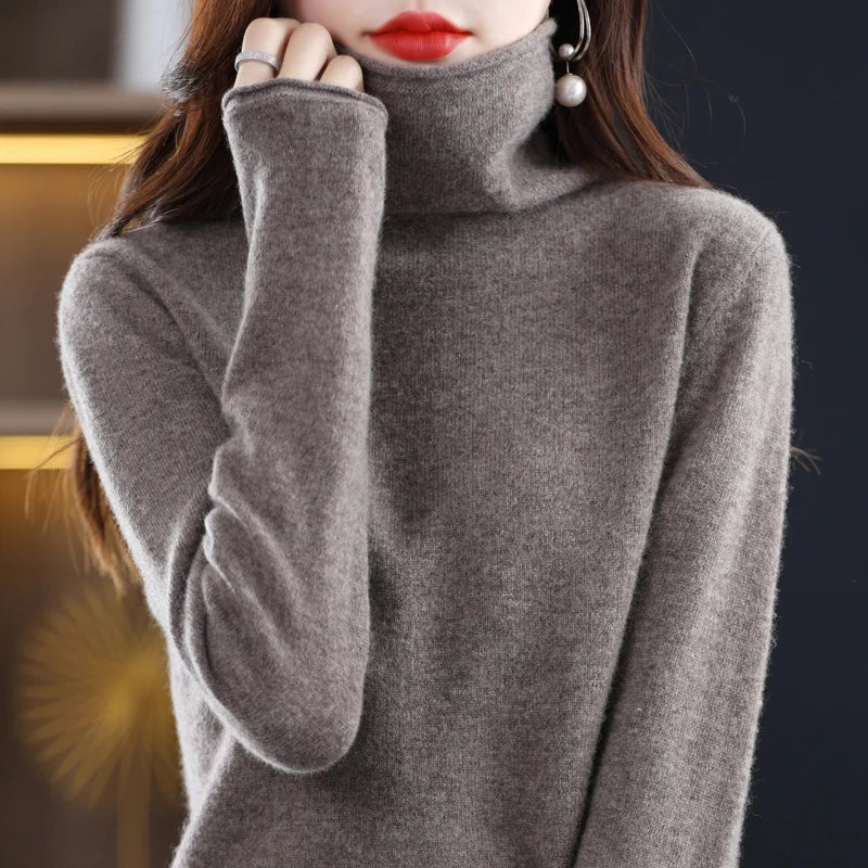 Beautifully Finished Sweater in a Timeless Design