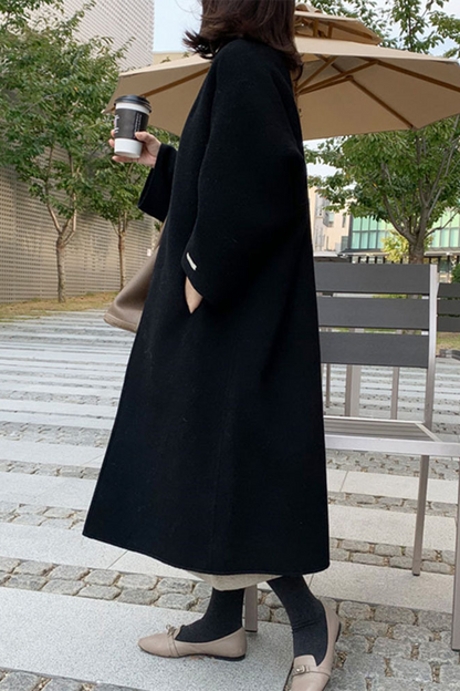 Elegantly Styled Cardigan for Everyday Wear