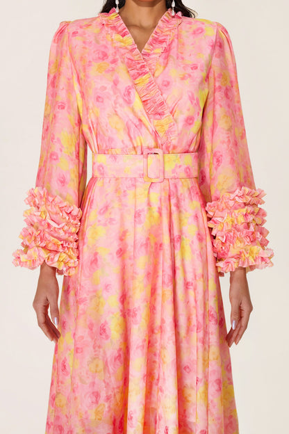 Beautifully Crafted Dress in a Classic Style