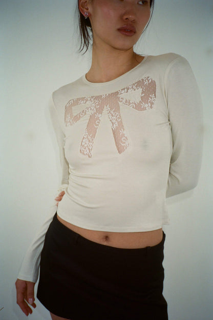 Polished Top with an Effortless Classic Look