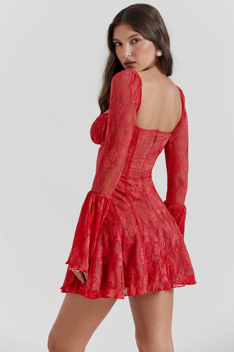 Well Tailored Garment with a Graceful Silhouette