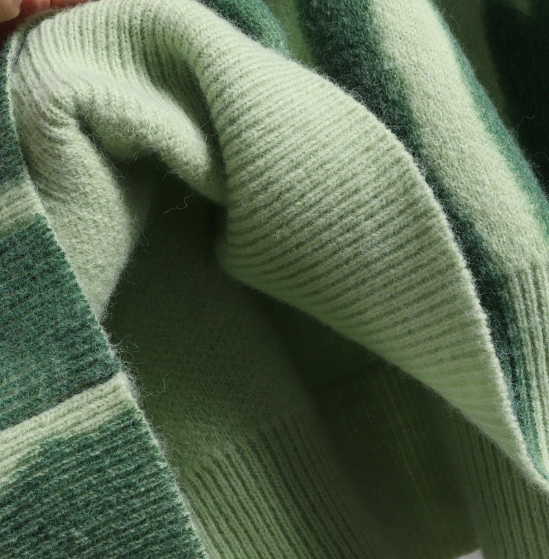 Elegantly Styled Sweater for Everyday Wear