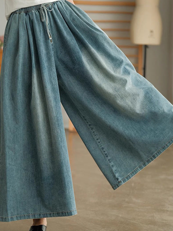 A Vintage Style Pants with Delicate Timeless Details