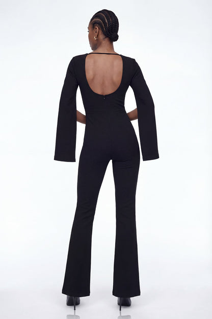 Beautifully Finished Garment in a Timeless Design