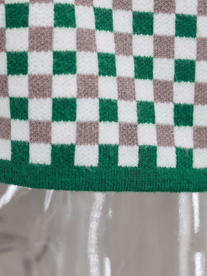 Beautifully Crafted Cardigan in a Classic Style