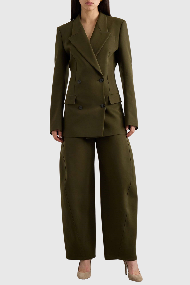 Classic Vintage & Enduringly Stylish Garment