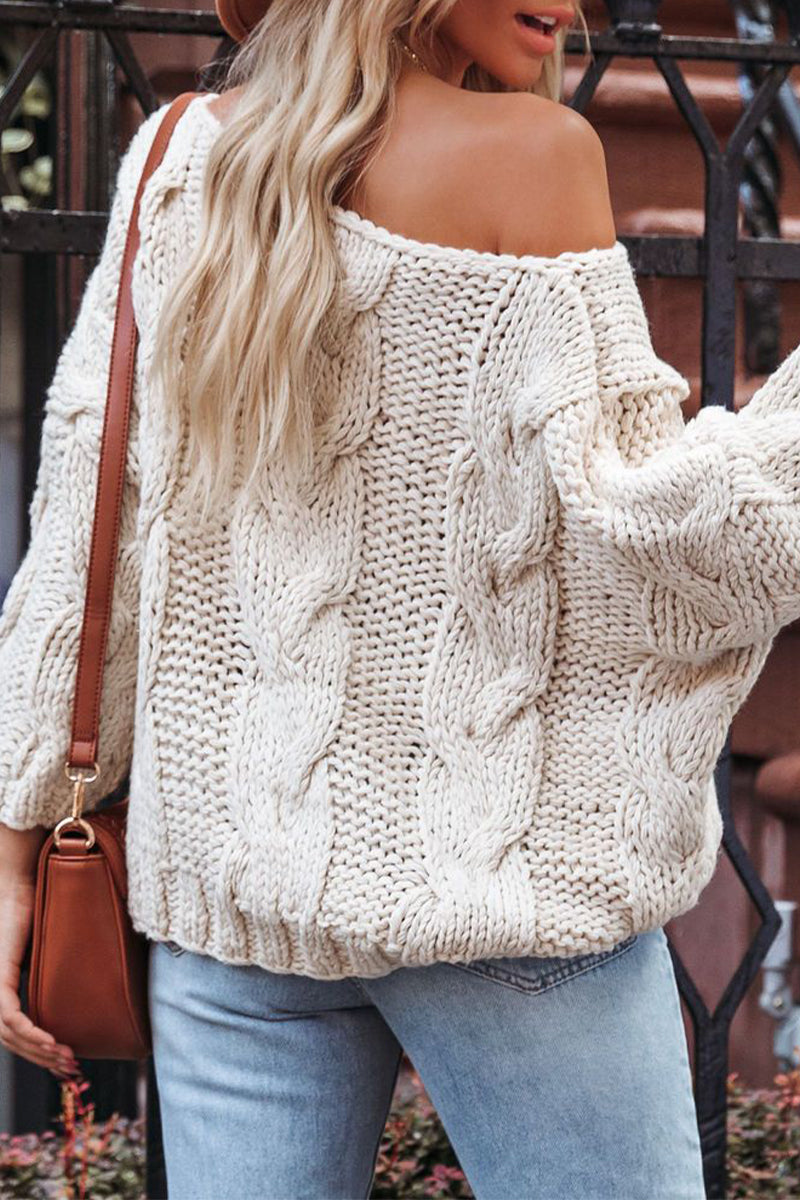 Beautifully Finished Top in a Timeless Design