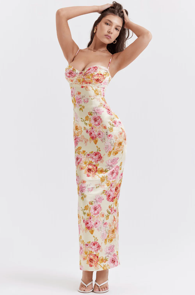 A Vintage Style Dress with Delicate Timeless Details
