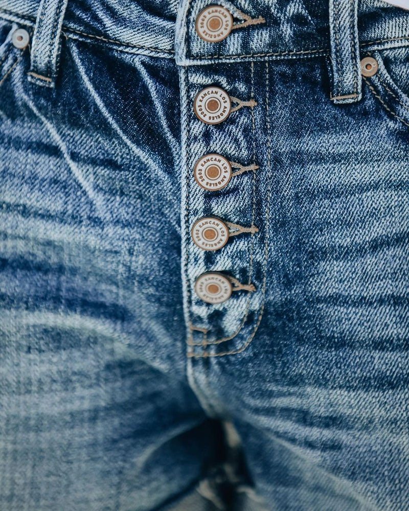 Polished Garment with an Effortless Classic Look