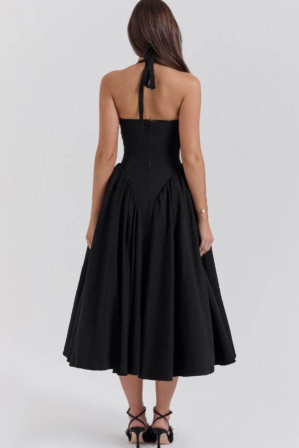 Classic Vintage Dress with a Flattering Fit