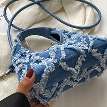 Beautifully Finished Bag in a Timeless Design