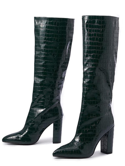 Classic Vintage Boots with a Flattering Fit