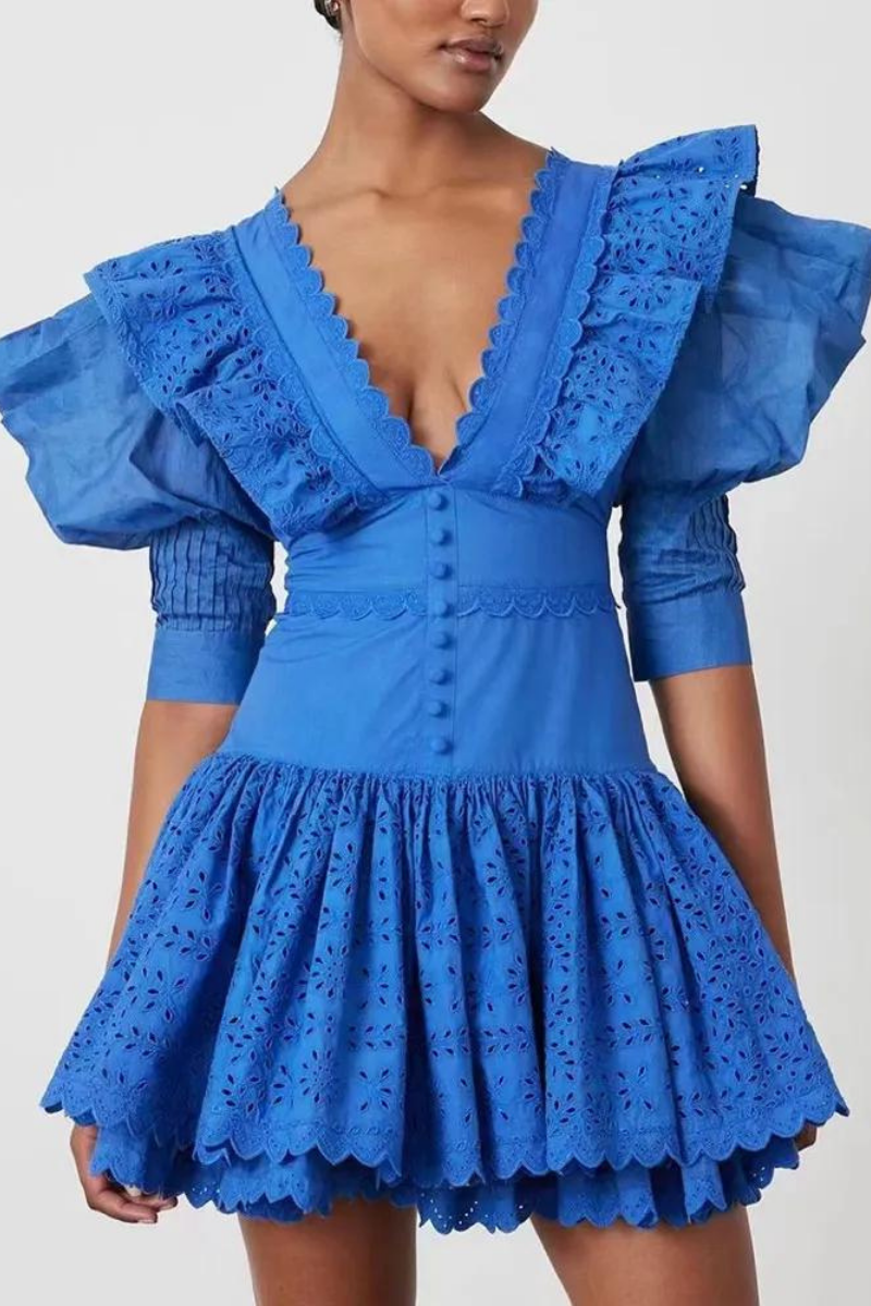 Classic Vintage & Enduringly Stylish Dress