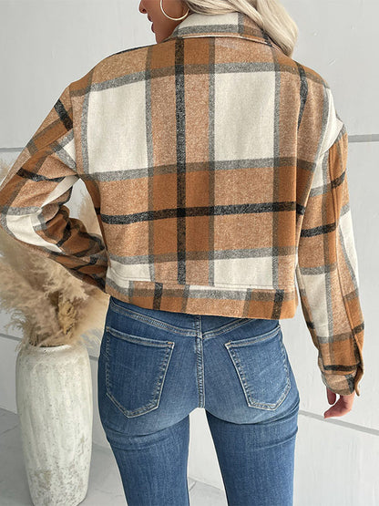 Gracefully Styled Jacket for Any Occasion