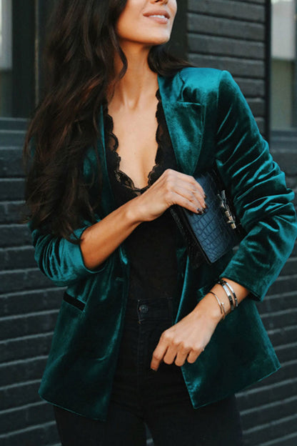 Well Tailored Garment with a Graceful Silhouette