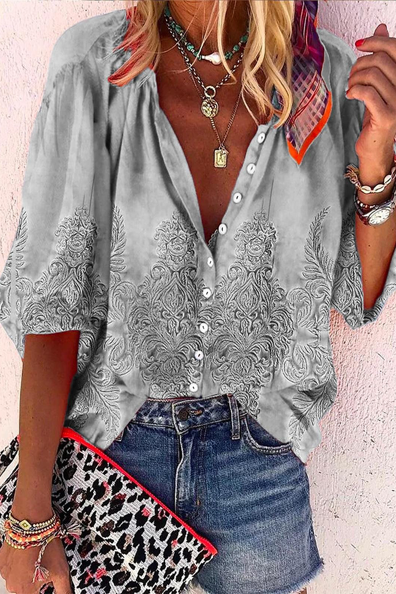 Elegantly Styled Blouse for Everyday Wear
