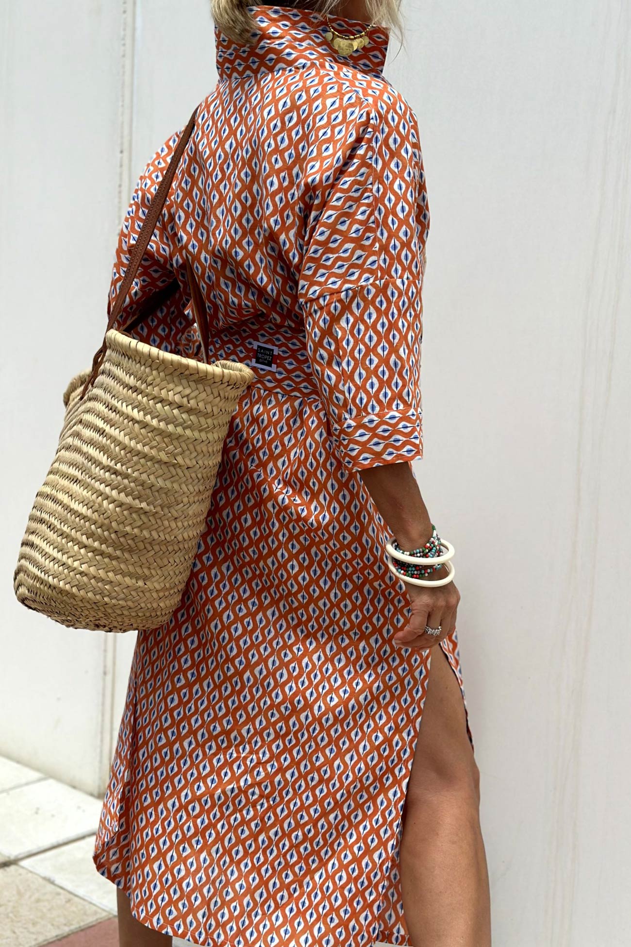 Gracefully Styled Dress for Any Occasion