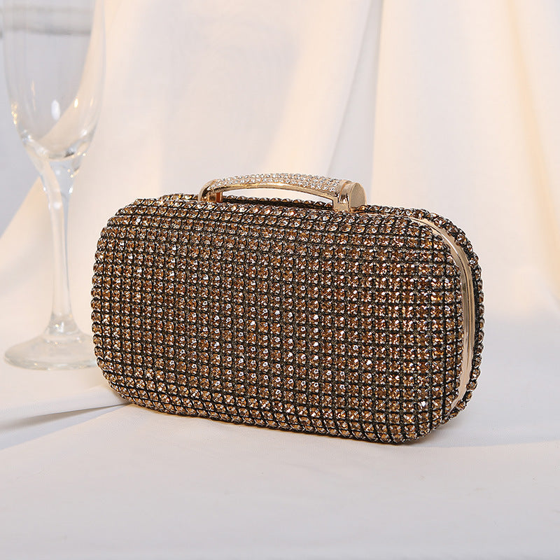 Beautifully Finished Bag in a Timeless Design