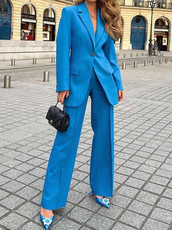 Classic Vintage Pants with a Flattering Fit